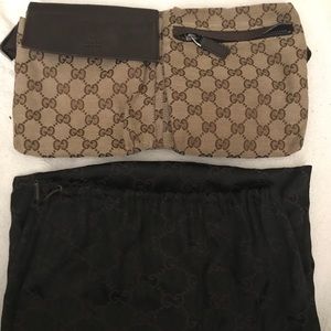 Gucci fanny pack with dust bag. Like new condition
